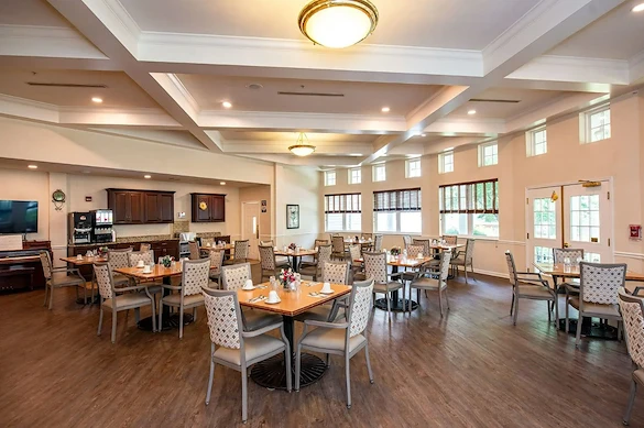 Hawthorne Woods by New Perspective in Washington, PA, dining room