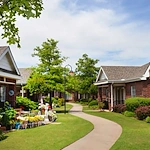 Image of Village on the Park Oklahoma City (2)