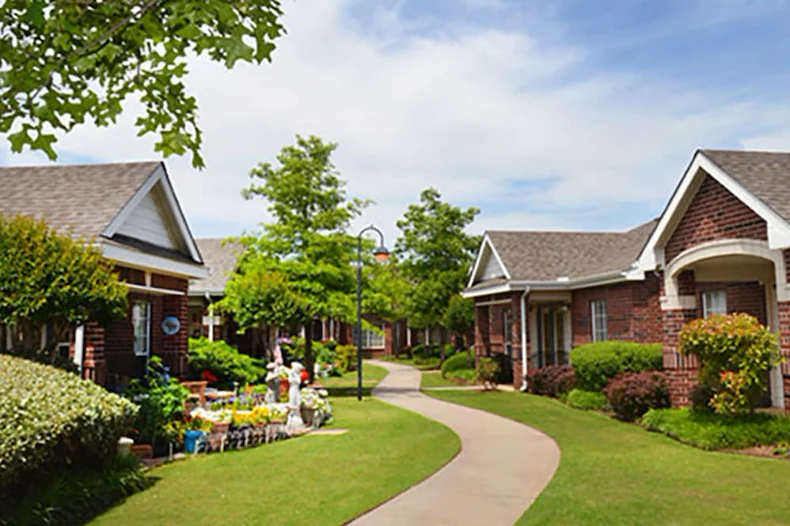 Image of Village on the Park Oklahoma City (2)