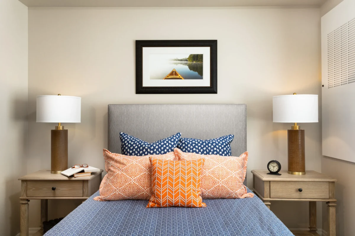 Lakeshore Woods Assisted Living and Memory Care Bedroom