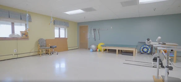 Image of Oakland Manor (2)