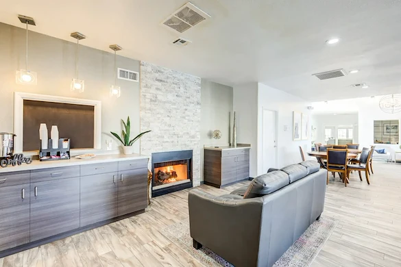 Image of Gramercy Parc Senior Apartments (4)