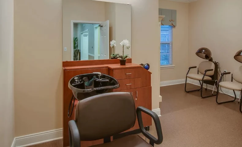 Image of South Breeze Senior Living (2)