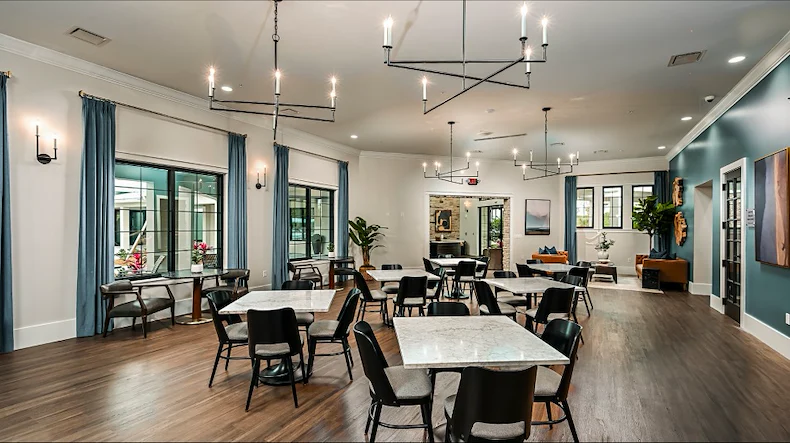 Image of Angeline Active Adult (8)