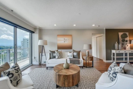 Image of Holladay Park Plaza (7)