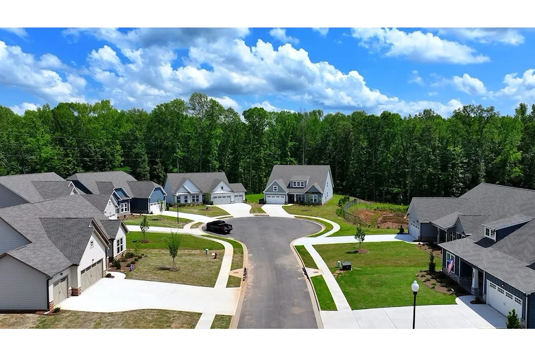 Image of Twelve Parks 55+ (2)