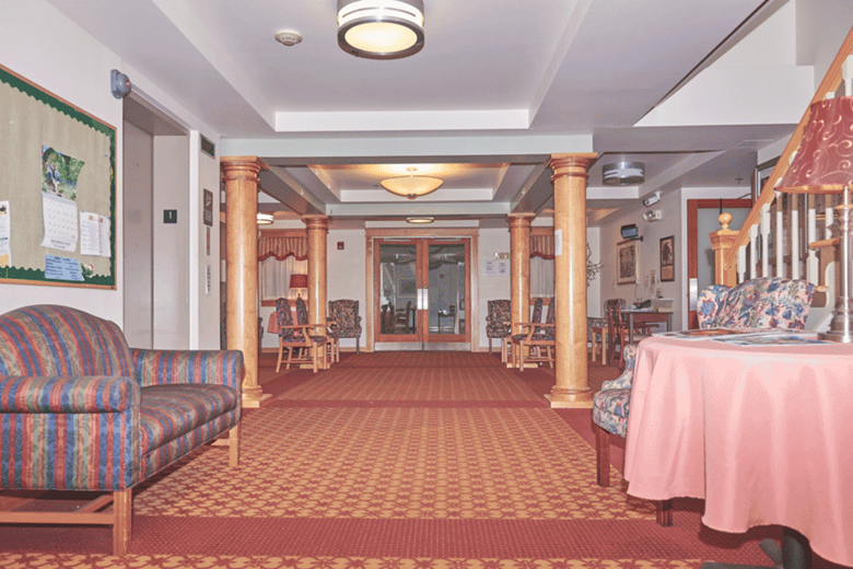Image of Beechwood Court at Lafayette Manor (3)