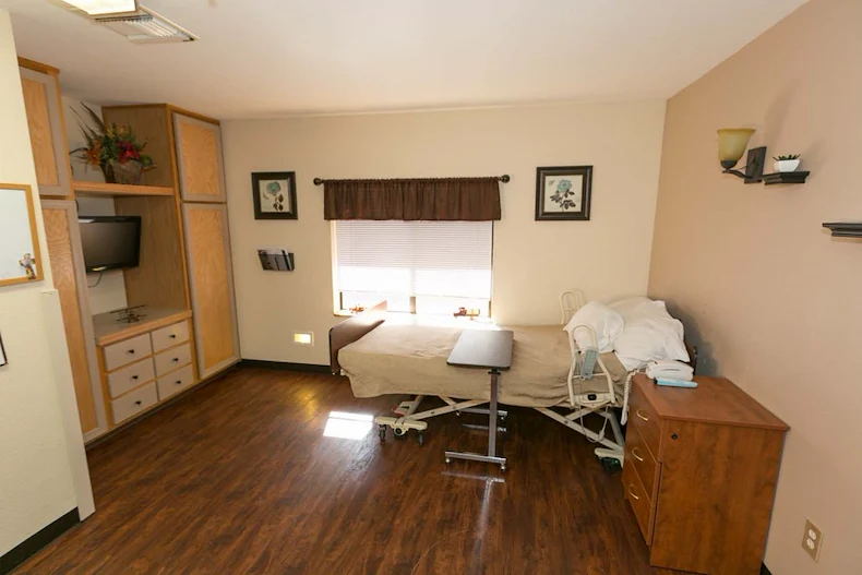 Image of La Canada Care Center (5)