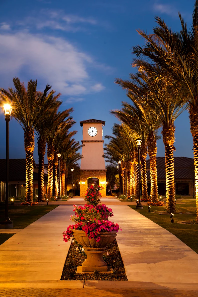 Warm Assisted Living in Surprise, AZ