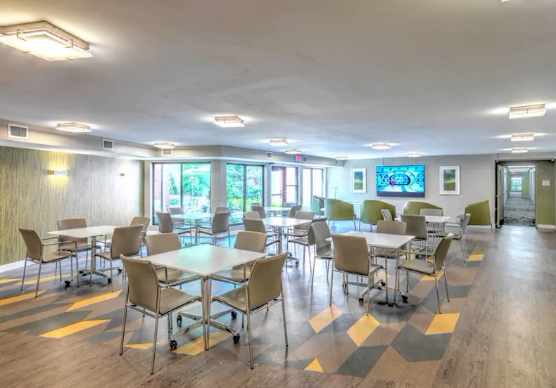 Image of Highland Glen Apartments (9)