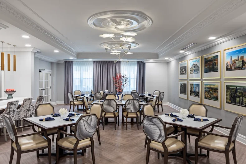 Image of The Ashton on the Plaza (3)