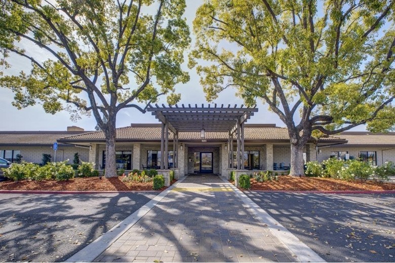 Image of Park Visalia Senior Living (1)