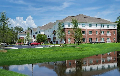 Image of Magnolia Gardens (1)