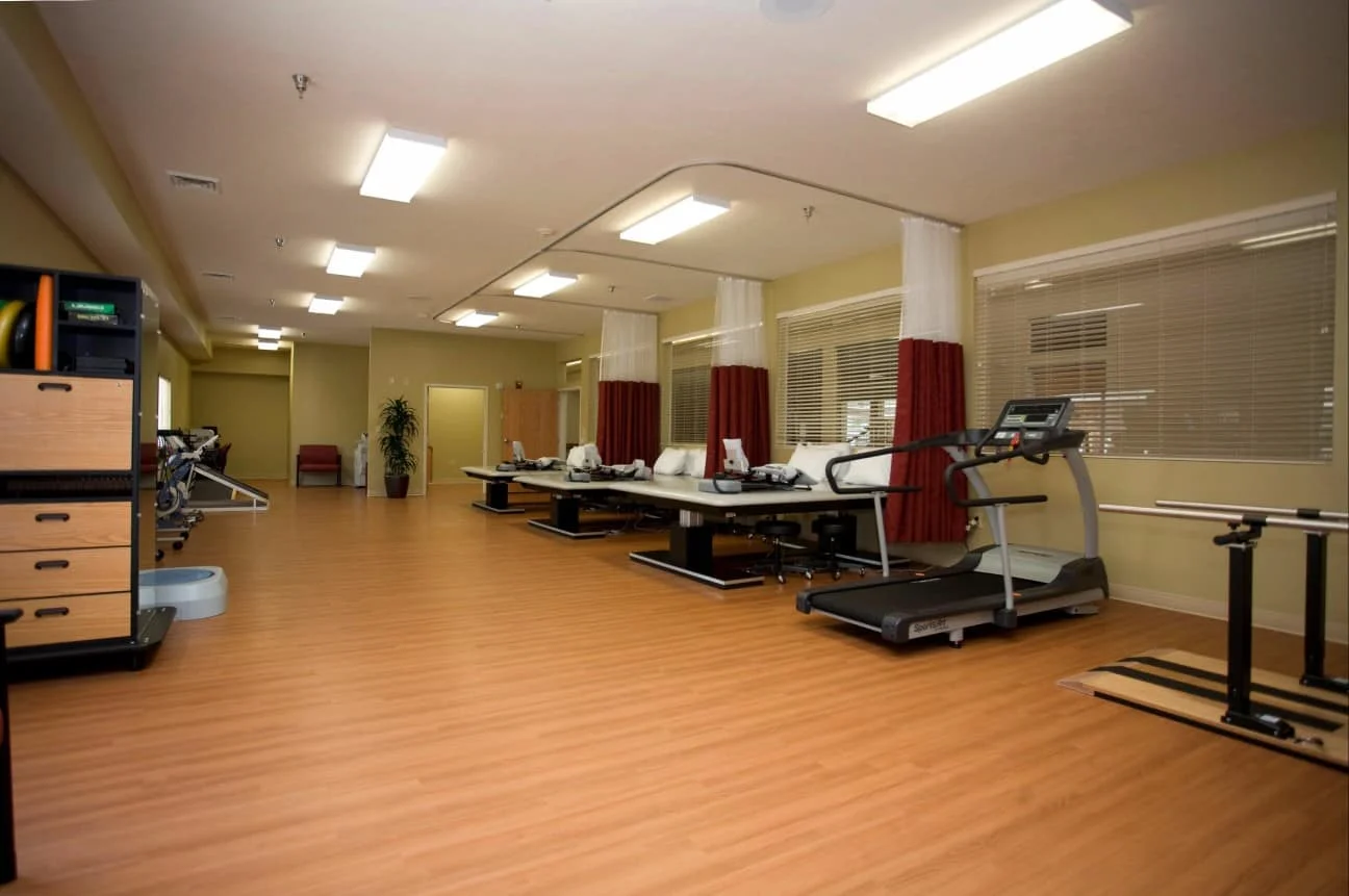 Image of Bridgewater Healthcare Center (6)