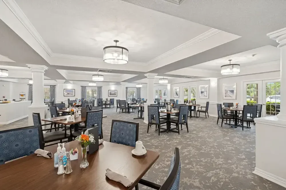 Image of Lexington Manor (3)