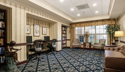 Image of Oakmont Parkway (6)