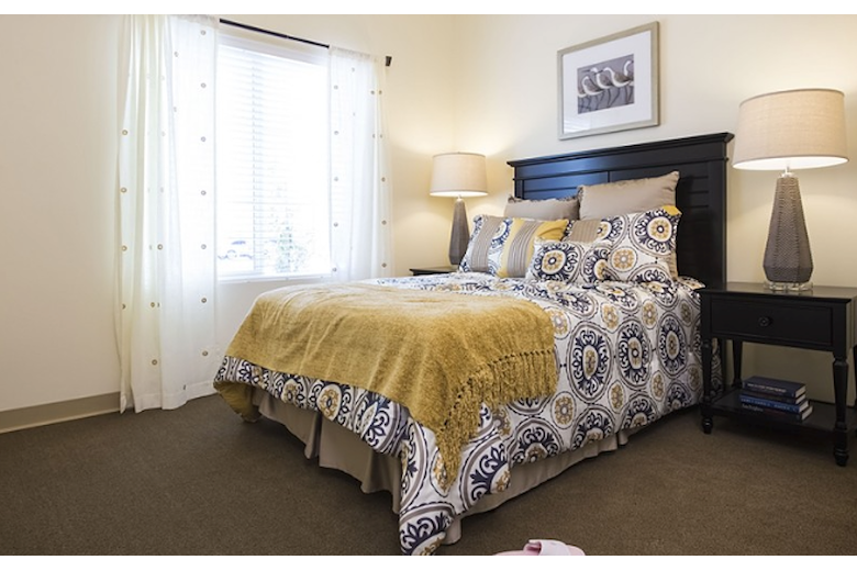 Image of The Pointe at Summit Hills (8)