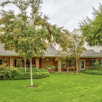 Image of Holiday Golden Oaks (1)
