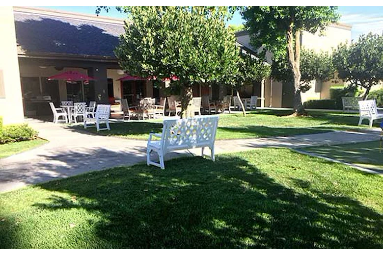 Image of Summerfield Memory Care of Stockton (1)