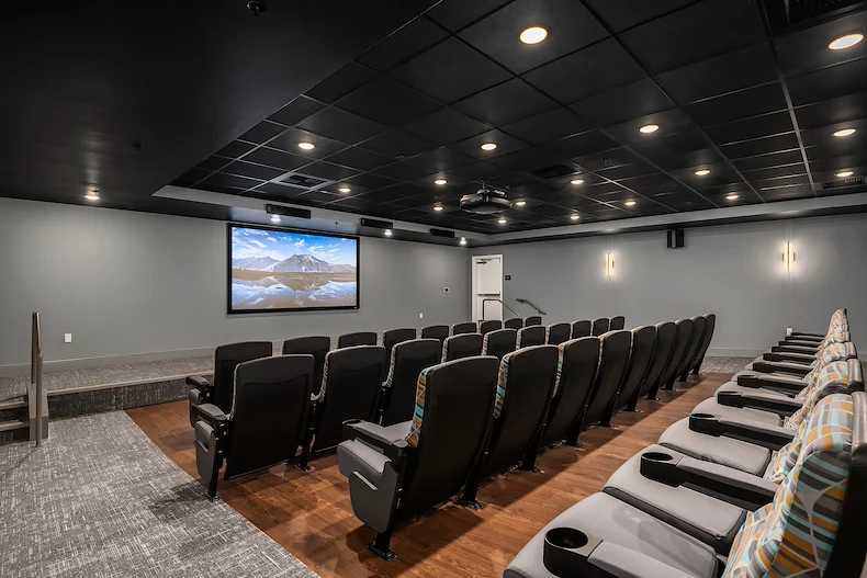 Image of Wesley Des Moines (6)