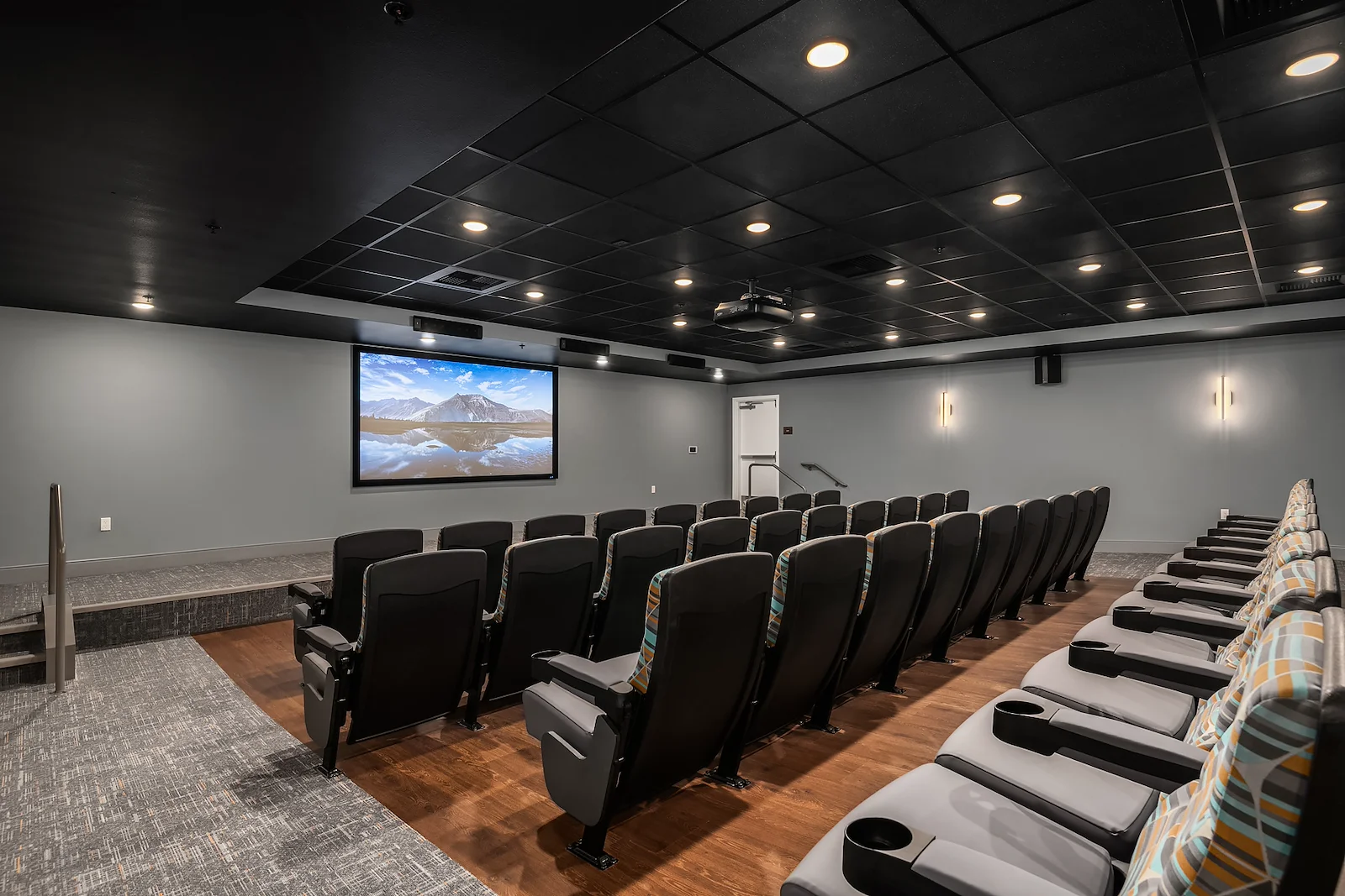 Image of Wesley Des Moines (6)