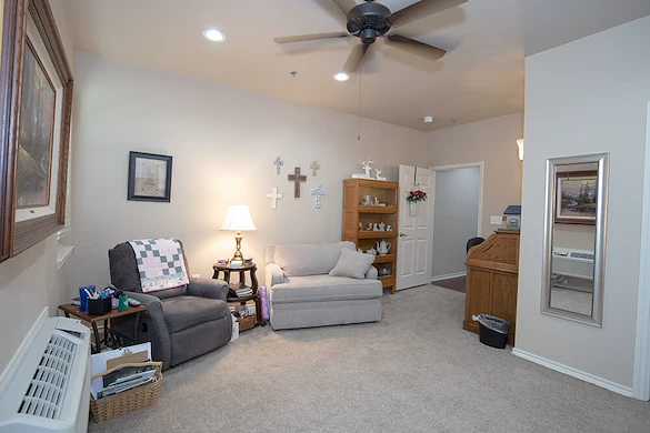 Image of Autumn Hill Manor (7)