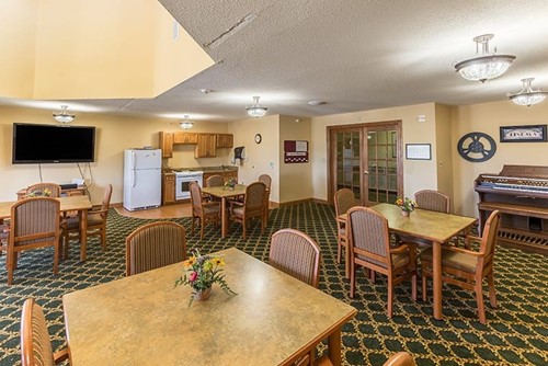 Image of New Perspective Senior Living | Silvis (3)