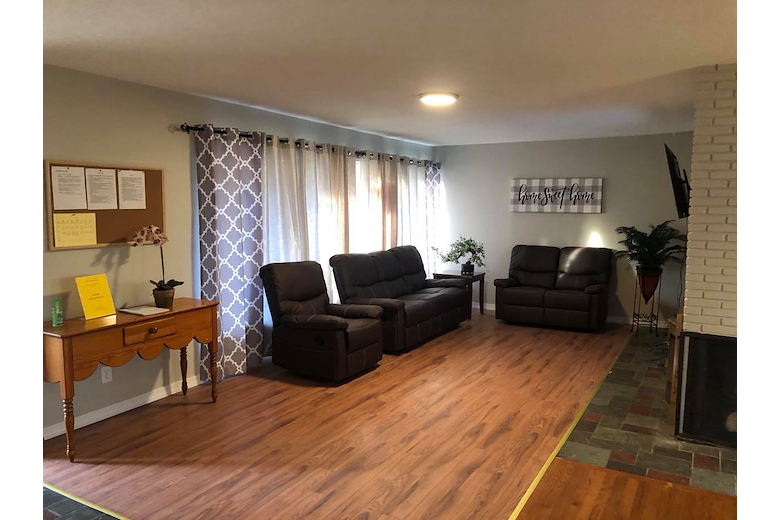 Image of Genesis Senior Living - Utica (4)