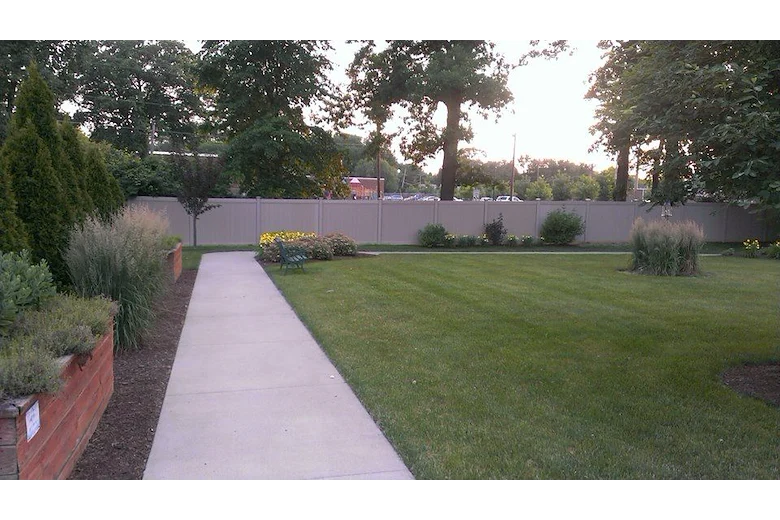 Image of Allay Senior Care Of Meyers Lake (5)