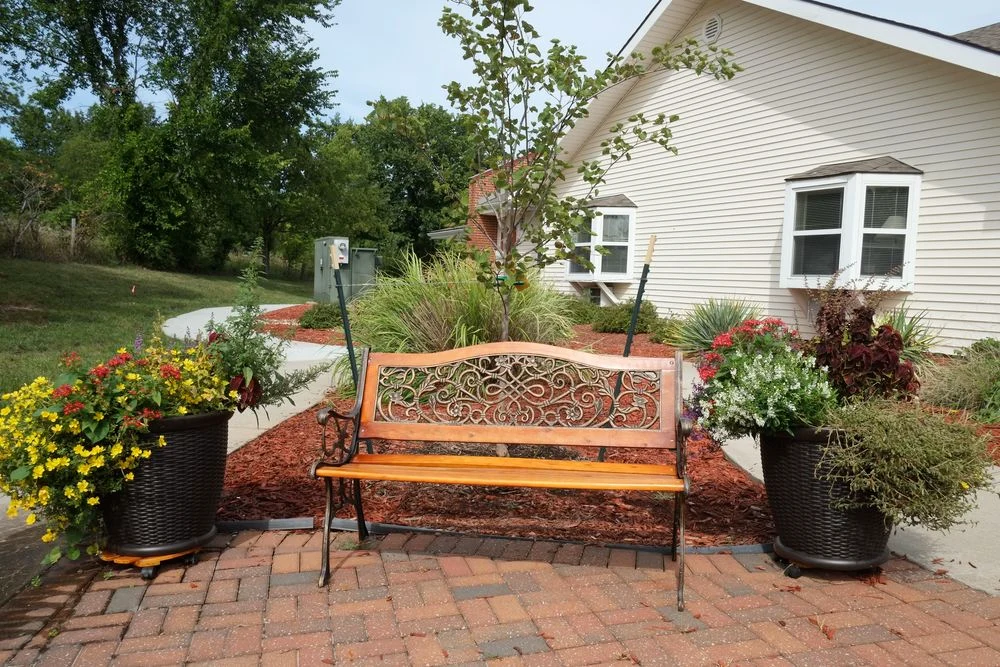 Image of Hillside Village of De Soto Nursing & Rehab (3)