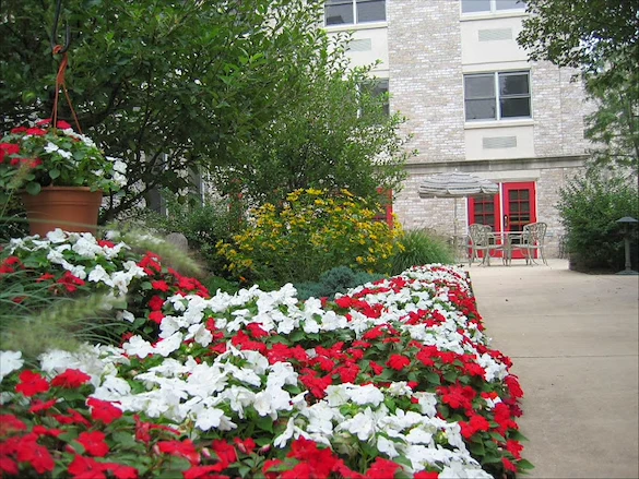 Image of Transitions Healthcare Shook Home Senior Living (2)