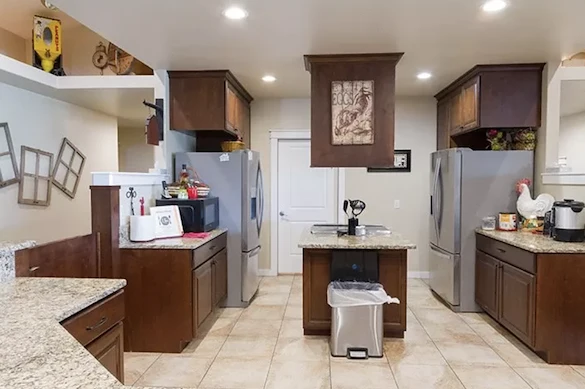 Image of Ashley Manor - Parkview 2 (3)