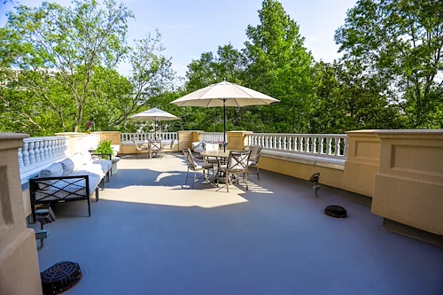 Image of Renaissance on Peachtree (10)