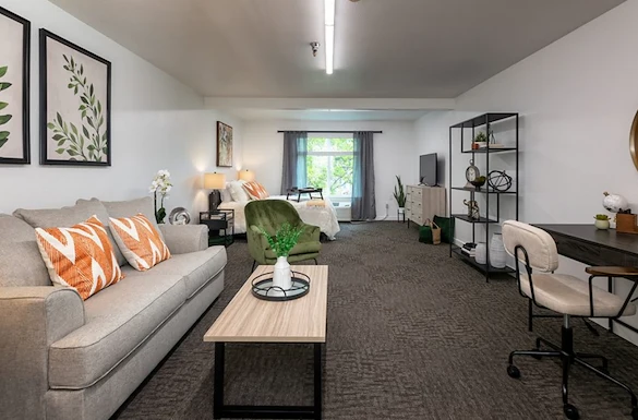 Image of Santiam Gardens (5)