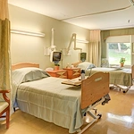 Image of The Pearl Of Hinsdale (4)