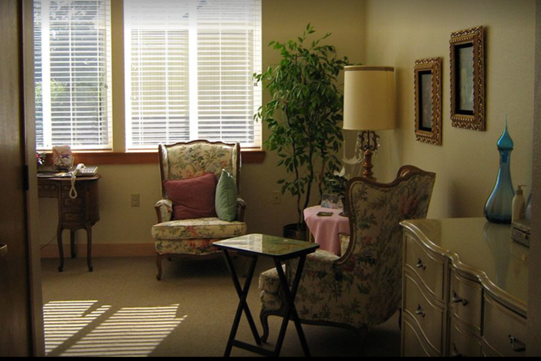 Image of Pacific Gardens Alzheimer's Special Care Center (5)