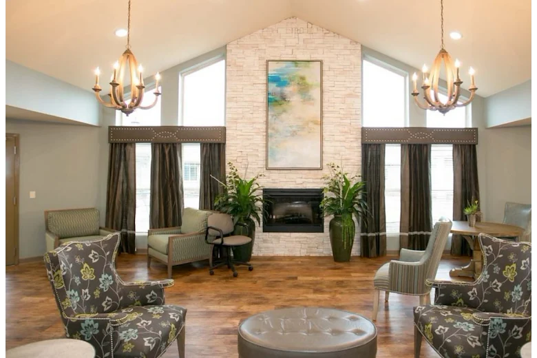 Image of Legend Oaks Healthcare & Rehabilitation Garland (7)