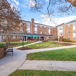 Image of Abbotswood at Irving Park (5)