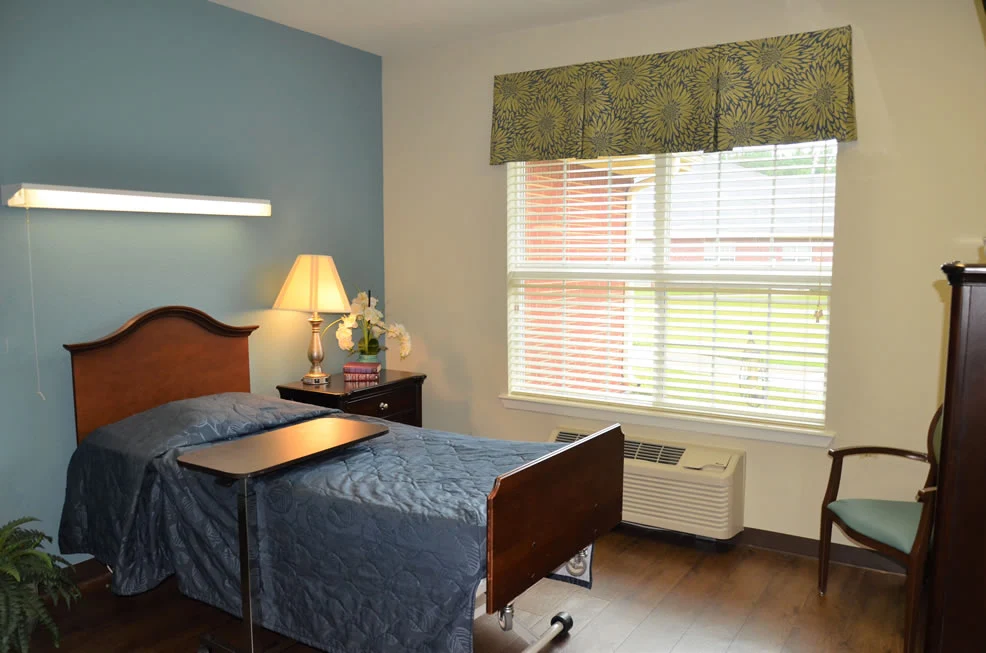 Image of Reunion Plaza Senior Care And Rehabilitation Cente (9)