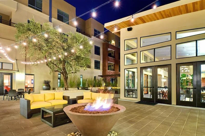 Image of The Village at Northridge (10)