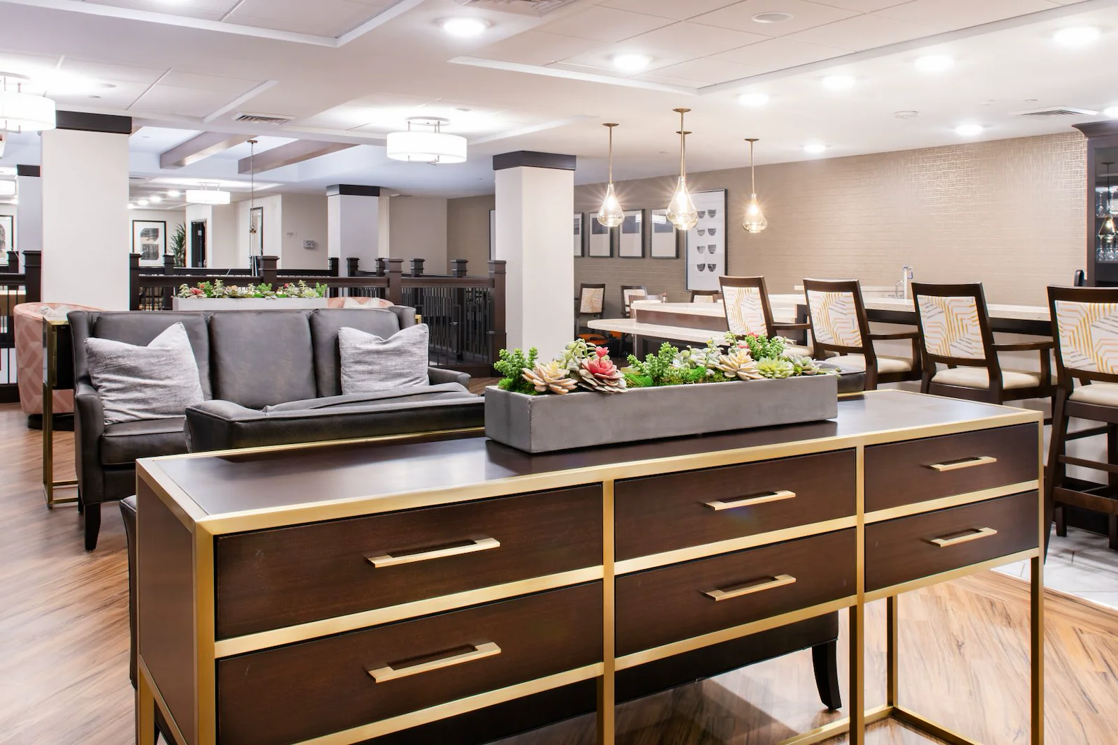 Image of Clarendale of Chandler (6)