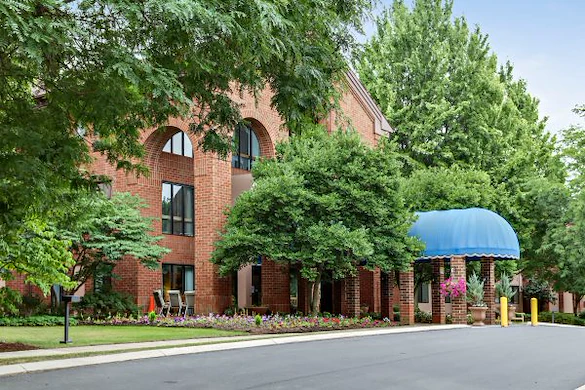 Image of Juniper Village At Brookline-Rehabilitation And Sk (1)