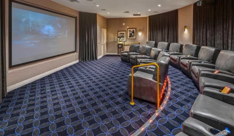 Image of Oakmont of Riverpark (2)