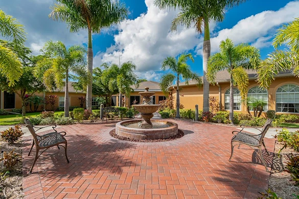 Image of Gardens of Venice (3)