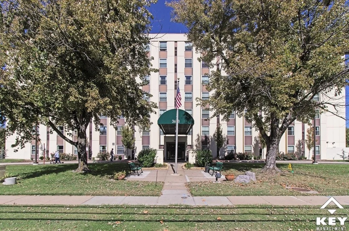 Image of West Park Tower (1)