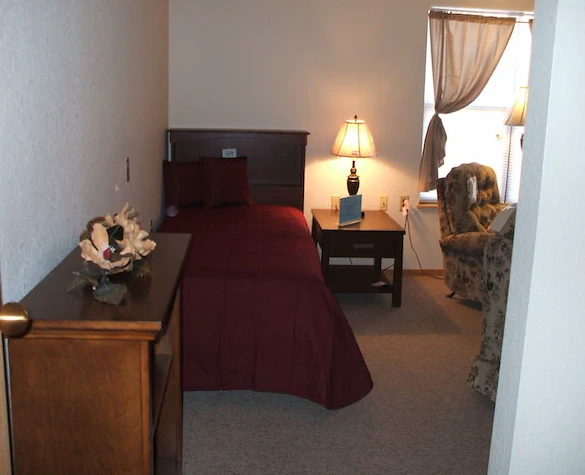 Image of Cedar Square Apartments (5)