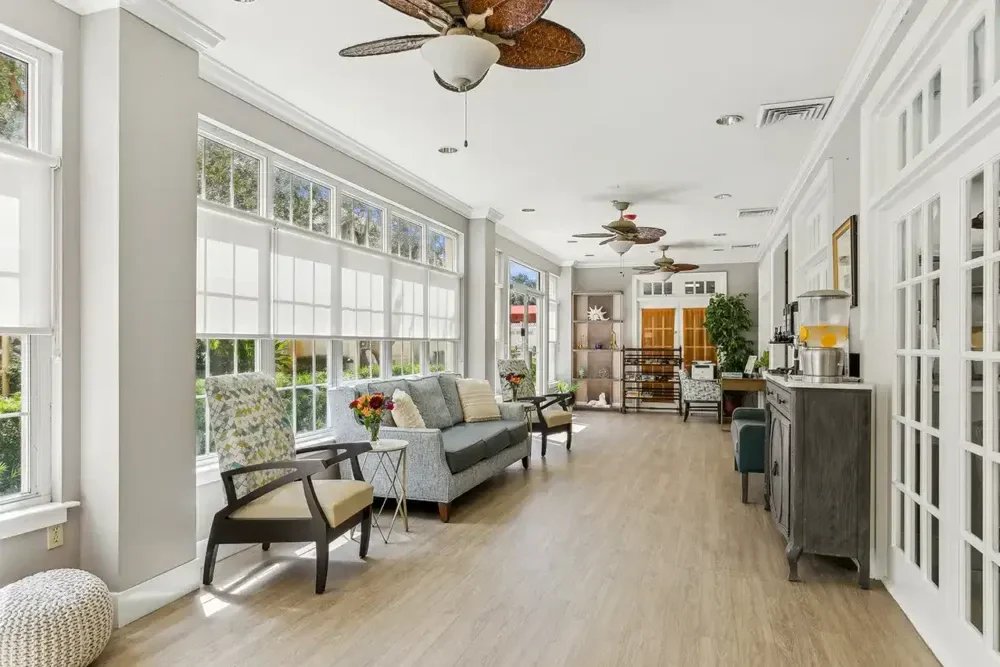 Image of Stratford Court of Palm Harbor (2)