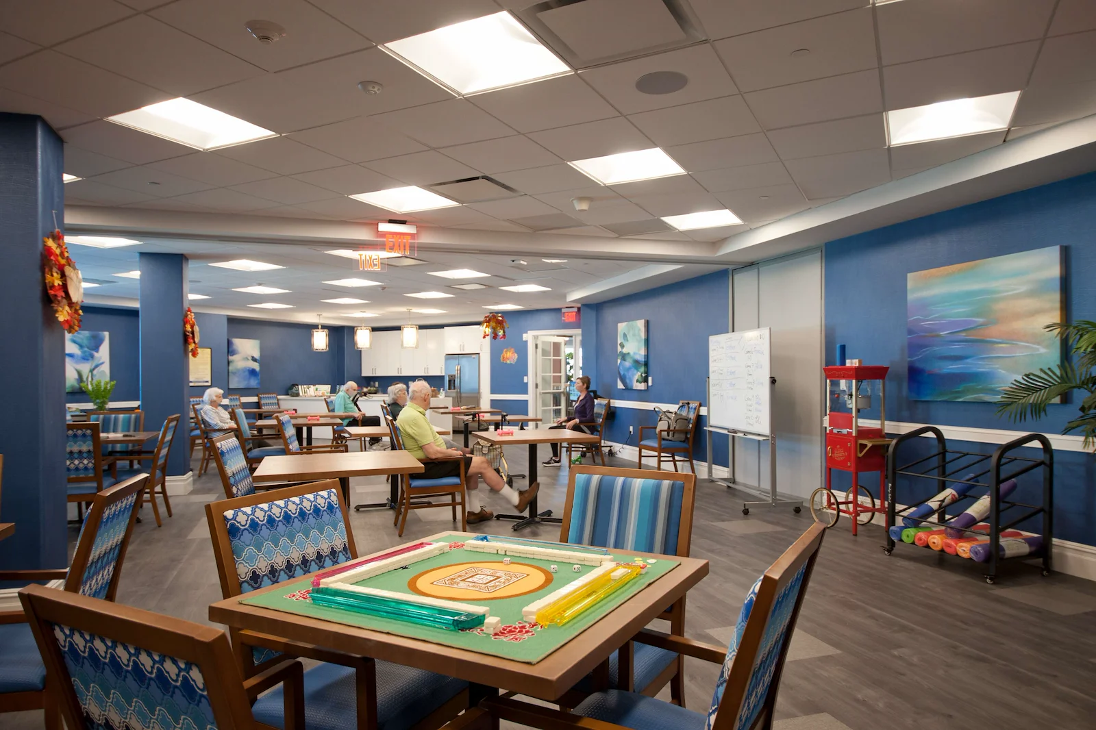 Allegro Parkland, senior living community offering independent living, assisted living, memory care, and respite care in Parkland, FL, activities room