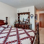 Image of Russell's Place (7)