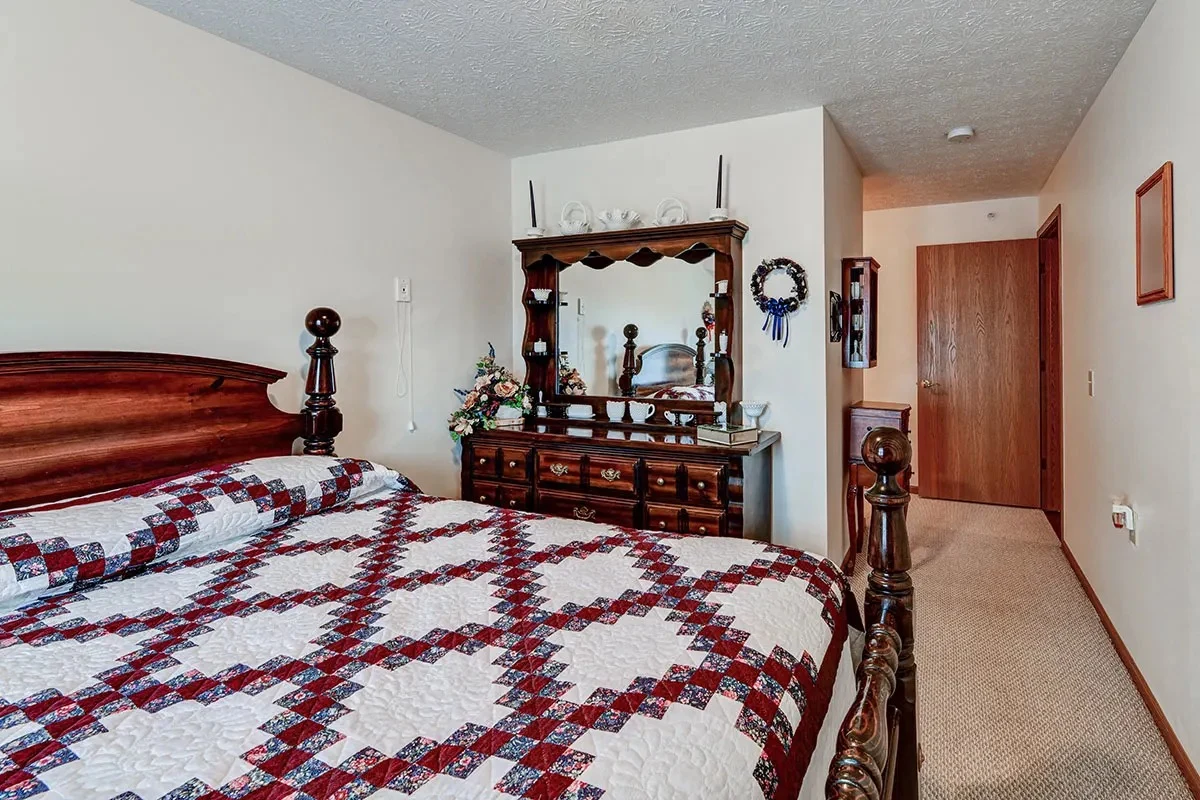 Image of Russell's Place (7)